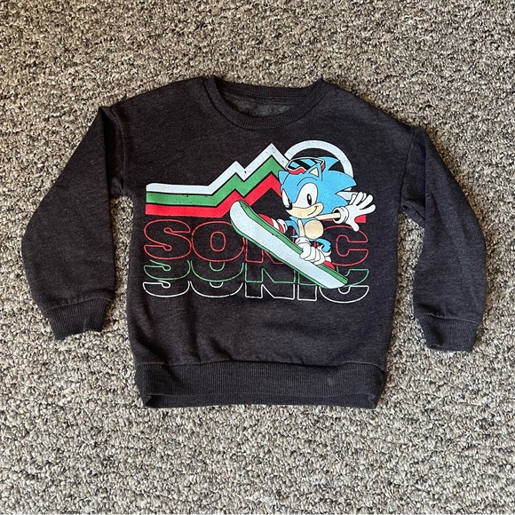 Sonic The Hedgehog 2 piece Set Size XS 4/5 - Picture 2 of 4